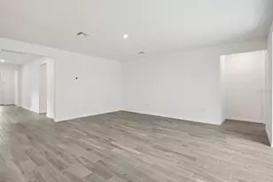 13824 Richland Gulf Cir, Parrish, FL 34219 - Photo 10