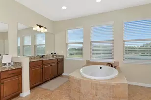 7315 Bianco Duck Ct, Sarasota, FL 34240 - Photo 32