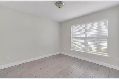 2036 Hillview Circle, Deltona, FL 32738 - Photo 12