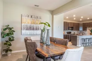 12518 Maginn Ct, Weeki Wachee, FL 34614 - Photo 6