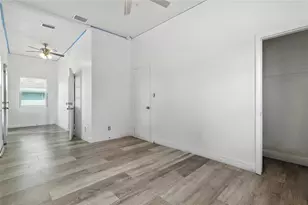 7012 N Hubert Ave, Tampa, FL 33614 - Photo 32