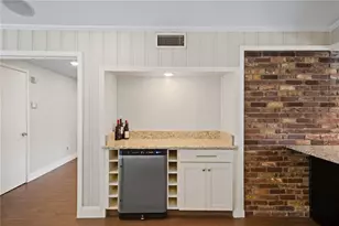 1228 Spring Lake Dr, Orlando, FL 32804 - Photo 16