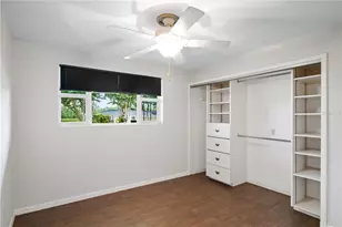 1228 Spring Lake Dr, Orlando, FL 32804 - Photo 16