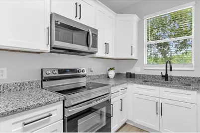 2020 Calabria Avenue, Davenport, FL 33897 - Photo 12