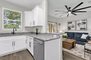 2020 Calabria Ave, Davenport, FL 33897 - Photo 10