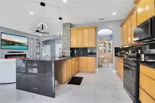 5047 Adair Oak Dr, Orlando, FL 32829 - Photo 8