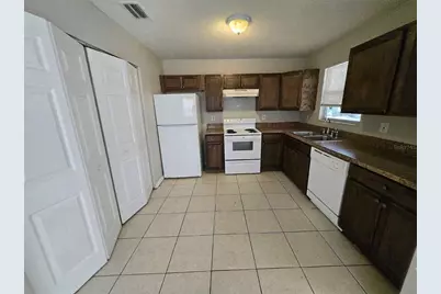 3112 Gordon Court, Tampa, FL 33619 - Photo 2