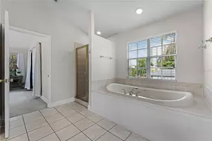 2416 Formosa Ave, Orlando, FL 32804 - Photo 22