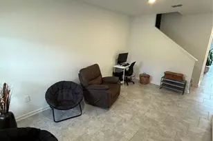 3042 Chantilly Dr, Davenport, FL 33837 - Photo 2