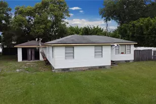 1870 Lake Markham Rd, Sanford, FL 32771 - Photo 2