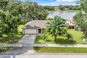 1568 Whooping Dr, Groveland, FL 34736 - Photo 2