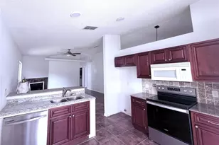 7219 Edgewater Shores Ct, Orlando, FL 32810 - Photo 2