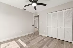 443 Hunter Cir, Kissimmee, FL 34758 - Photo 12