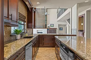 10545 Down Lakeview Cir, Windermere, FL 34786 - Photo 22