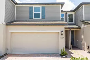 4549 Burrowing Owl Loop, Saint Cloud, FL 34772 - Photo 1