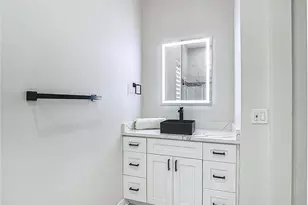 1329 Jumana Loop, Apollo Beach, FL 33572 - Photo 32