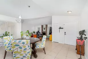 5031 Nassau Cir, Orlando, FL 32808 - Photo 12