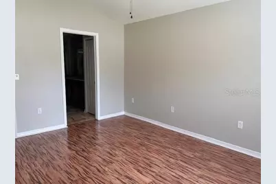 8111 Alamosa Wood Avenue, Ruskin, FL 33573 - Photo 12