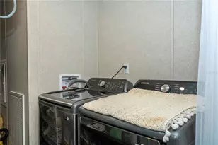 36720 Emeralda Island Rd, Leesburg, FL 34788 - Photo 32