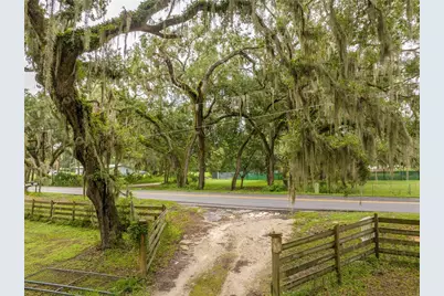 36720 Emeralda Island Road, Leesburg, FL 34788 - Photo 2