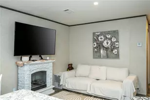 36720 Emeralda Island Rd, Leesburg, FL 34788 - Photo 14