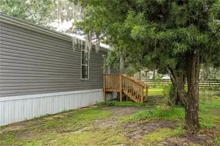 36720 Emeralda Island Rd, Leesburg, FL 34788 - Photo 6