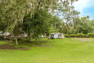 36720 Emeralda Island Rd, Leesburg, FL 34788 - Photo 36