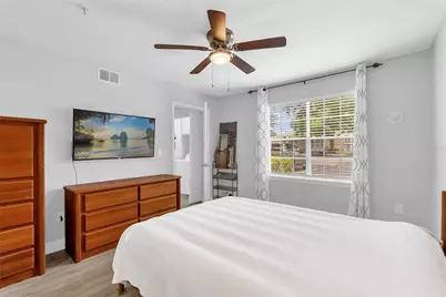 7350 Westpointe Boulevard #215, Orlando, FL 32835 - Photo 14