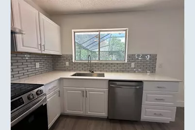 1060 Mariposa Drive NE, Palm Bay, FL 32905 - Photo 8