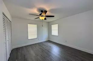 1060 Mariposa Dr NE, Palm Bay, FL 32905 - Photo 18