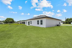 324 Marion Oaks Trail, Ocala, FL 34473 - Photo 4