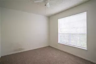 13037 Mulberry Park Dr, Orlando, FL 32821 - Photo 16