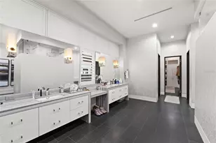 12264 Montalcino Cir, Windermere, FL 34786 - Photo 14