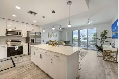 1709 N Tamiami Trail #220, Sarasota, FL 34234 - Photo 10