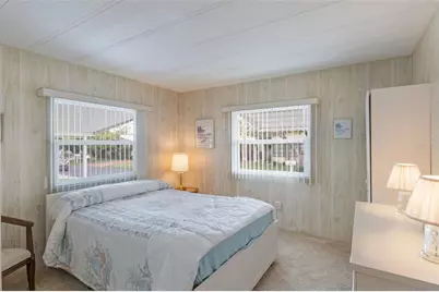 4246 Cedarwood Street, Winter Haven, FL 33880 - Photo 12