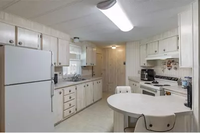 4246 Cedarwood Street, Winter Haven, FL 33880 - Photo 8