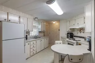 4246 Cedarwood St, Winter Haven, FL 33880 - Photo 8