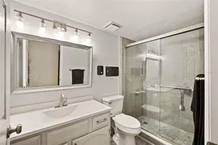 100 E Oak Terrace Dr, Leesburg, FL 34748 - Photo 8