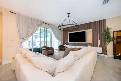 1660 Tropical Palms Circle, Kissimmee, FL 34747 - Photo 10