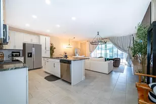 1660 Tropical Palms Cir, Kissimmee, FL 34747 - Photo 2