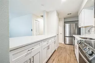 1811 Queen Palm Dr, Edgewater, FL 32132 - Photo 4