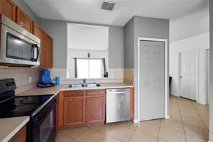 1040 Cannock Dr, Kissimmee, FL 34758 - Photo 8