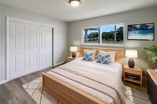 11045 Lake Eustis Dr, Leesburg, FL 34788 - Photo 4