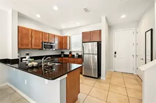 2617 Bugatti Ct, Kissimmee, FL 34746 - Photo 4