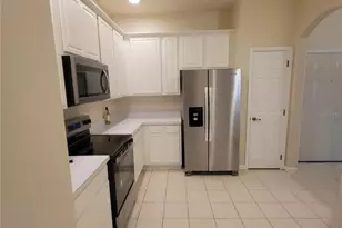 3351 Whitestone Cir, Kissimmee, FL 34741 - Photo 4