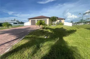 2727 NW 42nd Pl, Cape Coral, FL 33993 - Photo 1