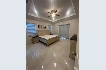 2727 NW 42nd Place, Cape Coral, FL 33993 - Photo 12