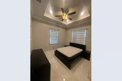 2727 NW 42nd Place, Cape Coral, FL 33993 - Photo 16