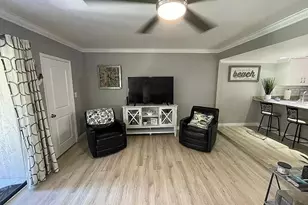 6686 Draw Ln, Sarasota, FL 34238 - Photo 10