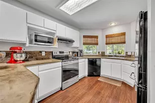 31100 Pocono St, Sorrento, FL 32776 - Photo 14